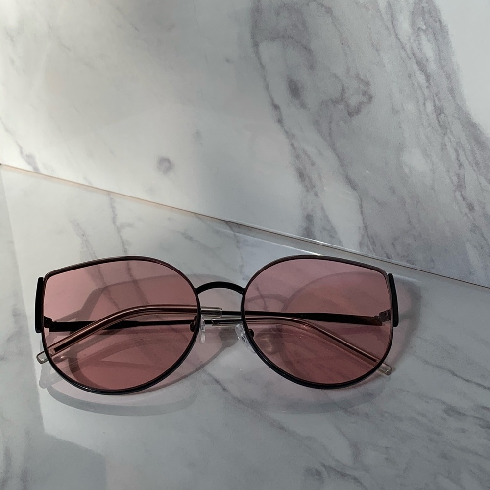 Pink & black shades